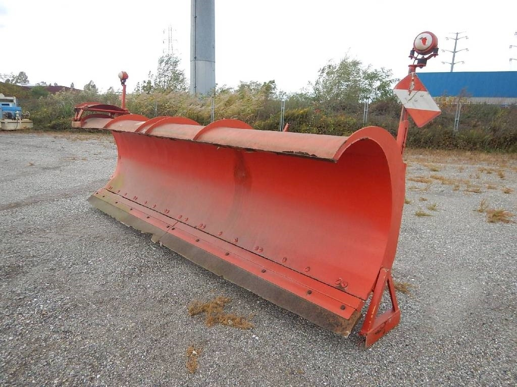 Schmidt SM6 - Snow plough: picture 1 Schmidt SM6 - Snow plough: picture 1
