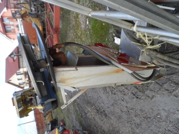 Schmitz Sicometal - Sand/ Salt spreader for Municipal/ Special vehicle: picture 3 Schmitz Sicometal - Sand/ Salt spreader for Municipal/ Special vehicle: picture 3