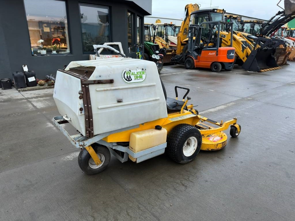 Walker MFG - Garden mower: picture 2 Walker MFG - Garden mower: picture 2
