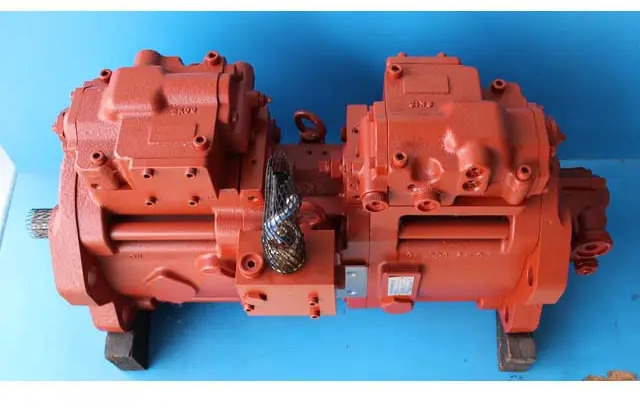 China Factory Main Hydraulic K3V112 Excavator Pump Parts for Kobelco SK200-8 Hyundai R210LC-7 31N6-10010 31N6-10051 31N6-10110 - Hydraulic pump: picture 3 China Factory Main Hydraulic K3V112 Excavator Pump Parts for Kobelco SK200-8 Hyundai R210LC-7 31N6-10010 31N6-10051 31N6-10110 - Hydraulic pump: picture 3