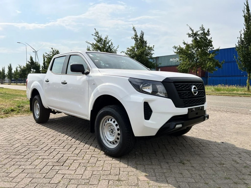 New Pickup truck, Combi van Nissan Navara 4x4 - 22 UNITS - 2.5 D Double Cab - XE - EURO 2 - NEW!! READY FOR WORK!!!: picture 6