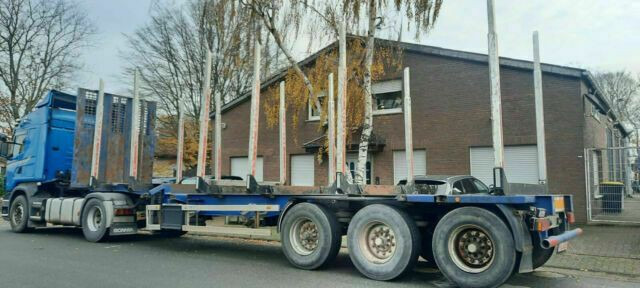 Kässbohrer SCV Plattform Mit Rungen 3 Achser - Log semi-trailer: picture 1 Kässbohrer SCV Plattform Mit Rungen 3 Achser - Log semi-trailer: picture 1