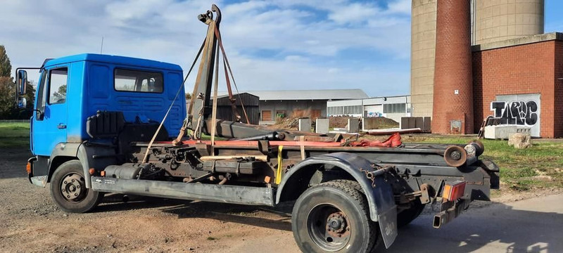 MAN L2000 Abrollkipper - Hook lift truck: picture 2 MAN L2000 Abrollkipper - Hook lift truck: picture 2