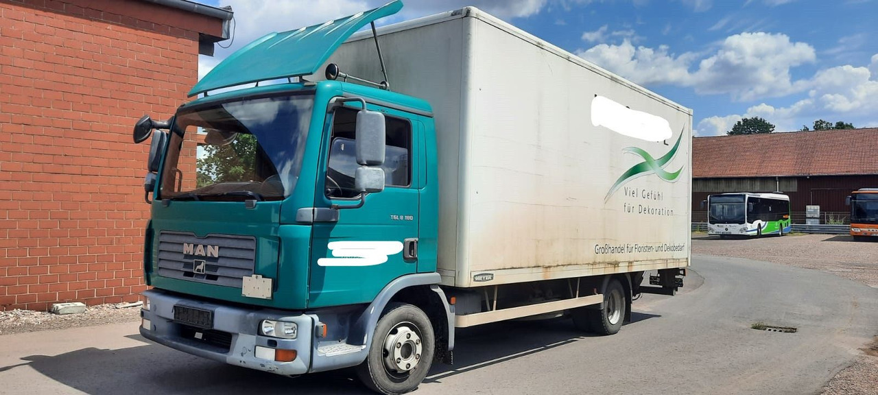 MAN TGL 8.180 Koffer - Box van: picture 2 MAN TGL 8.180 Koffer - Box van: picture 2