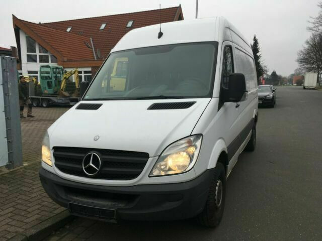Mercedes-Benz 300-serie 313 cdi Sprinter German Truck - Panel van: picture 2 Mercedes-Benz 300-serie 313 cdi Sprinter German Truck - Panel van: picture 2