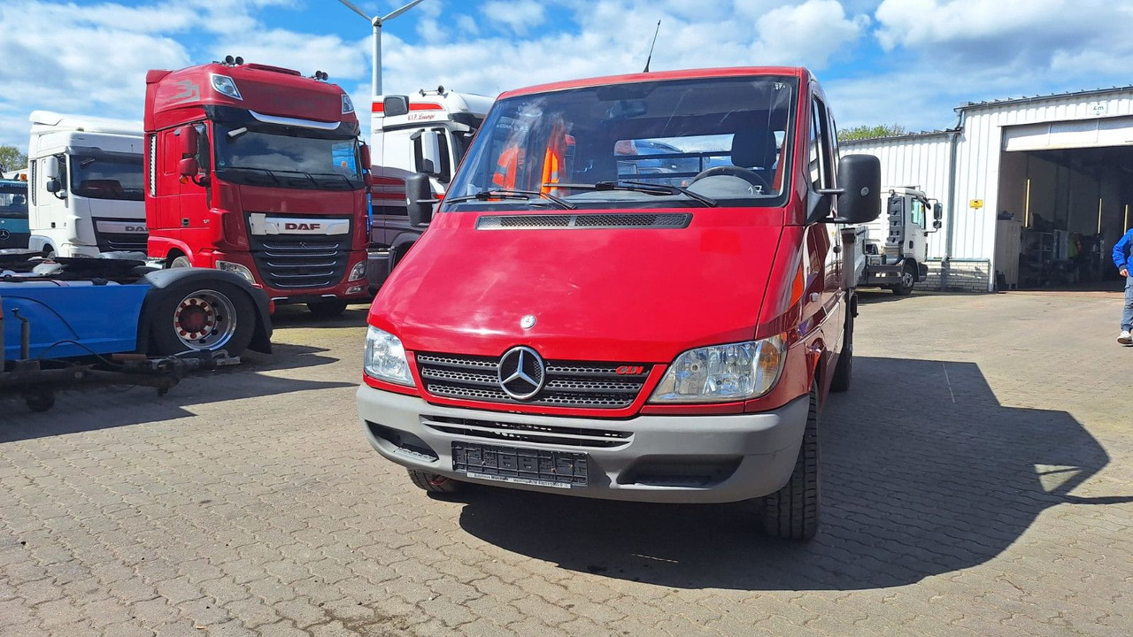 Mercedes-Benz 313 Pritsche Doppelkabine - Flatbed van, Combi van: picture 3 Mercedes-Benz 313 Pritsche Doppelkabine - Flatbed van, Combi van: picture 3