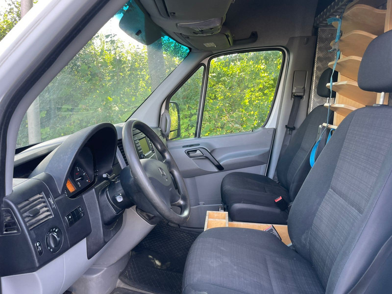 Panel van Mercedes-Benz 316 CDI: picture 9
