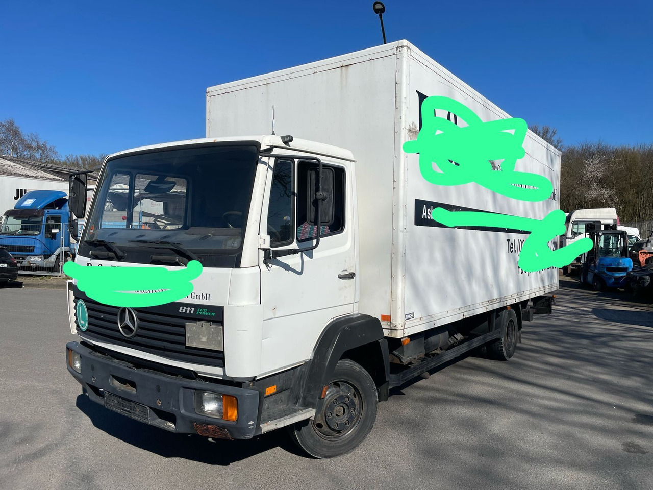 Mercedes-Benz 811 Koffer Blatt/Blatt Gefedert - Box van: picture 1 Mercedes-Benz 811 Koffer Blatt/Blatt Gefedert - Box van: picture 1