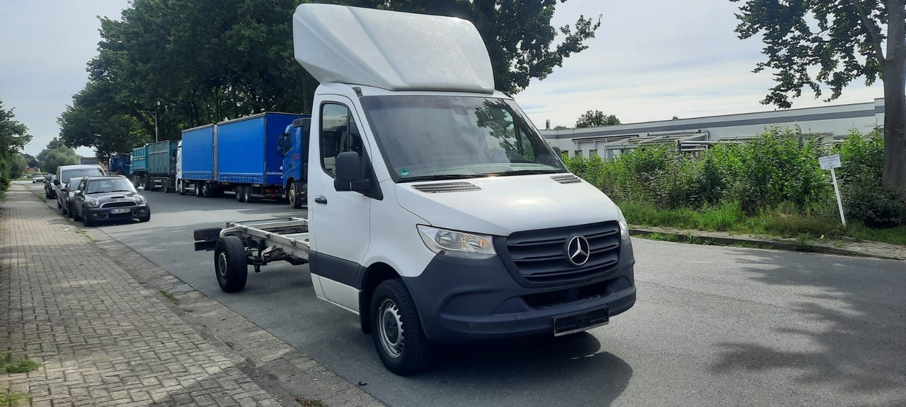 Mercedes-Benz Sprinter III Pritsche RWD/AWD 311/314/316 CDI RW - Flatbed van: picture 2 Mercedes-Benz Sprinter III Pritsche RWD/AWD 311/314/316 CDI RW - Flatbed van: picture 2