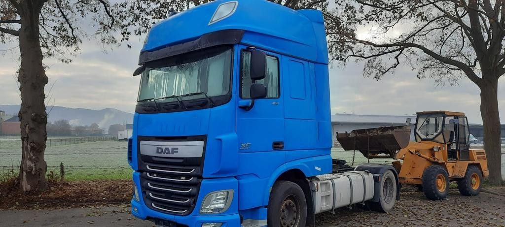 DAF 106-460 Super Spacs G.Haus/Hoch German - Tractor unit: picture 3 DAF 106-460 Super Spacs G.Haus/Hoch German - Tractor unit: picture 3