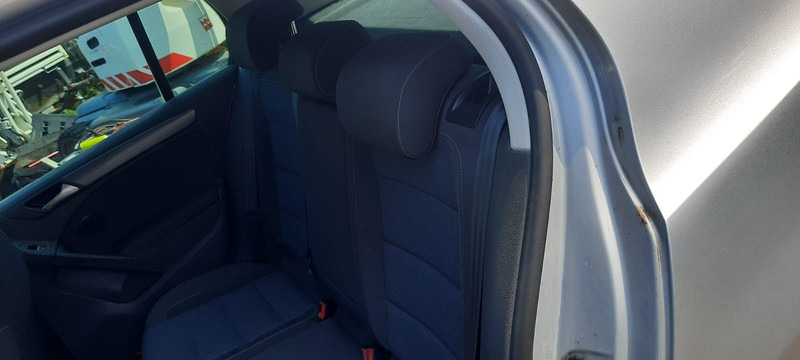 Volkswagen Golf - Car: picture 5 Volkswagen Golf - Car: picture 5