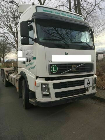 Volvo FH12-420 G.Haus 2xBett Klima Schaltgetriebe Reta - Hook lift truck: picture 4 Volvo FH12-420 G.Haus 2xBett Klima Schaltgetriebe Reta - Hook lift truck: picture 4