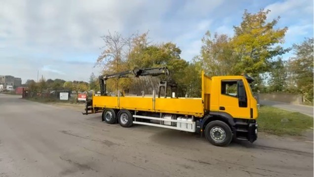 2016 Iveco Stralis 310 Brick Grab Truck - Dropside/ Flatbed truck: picture 4 2016 Iveco Stralis 310 Brick Grab Truck - Dropside/ Flatbed truck: picture 4