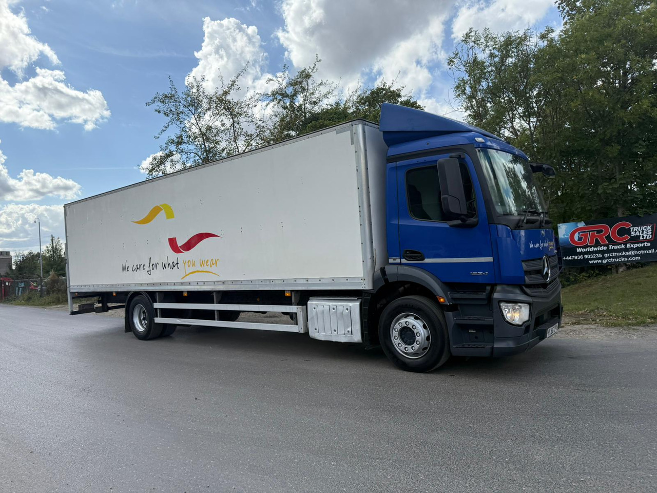 2016 Mercedes Antos 1824 Rigid Truck - Box truck: picture 2 2016 Mercedes Antos 1824 Rigid Truck - Box truck: picture 2