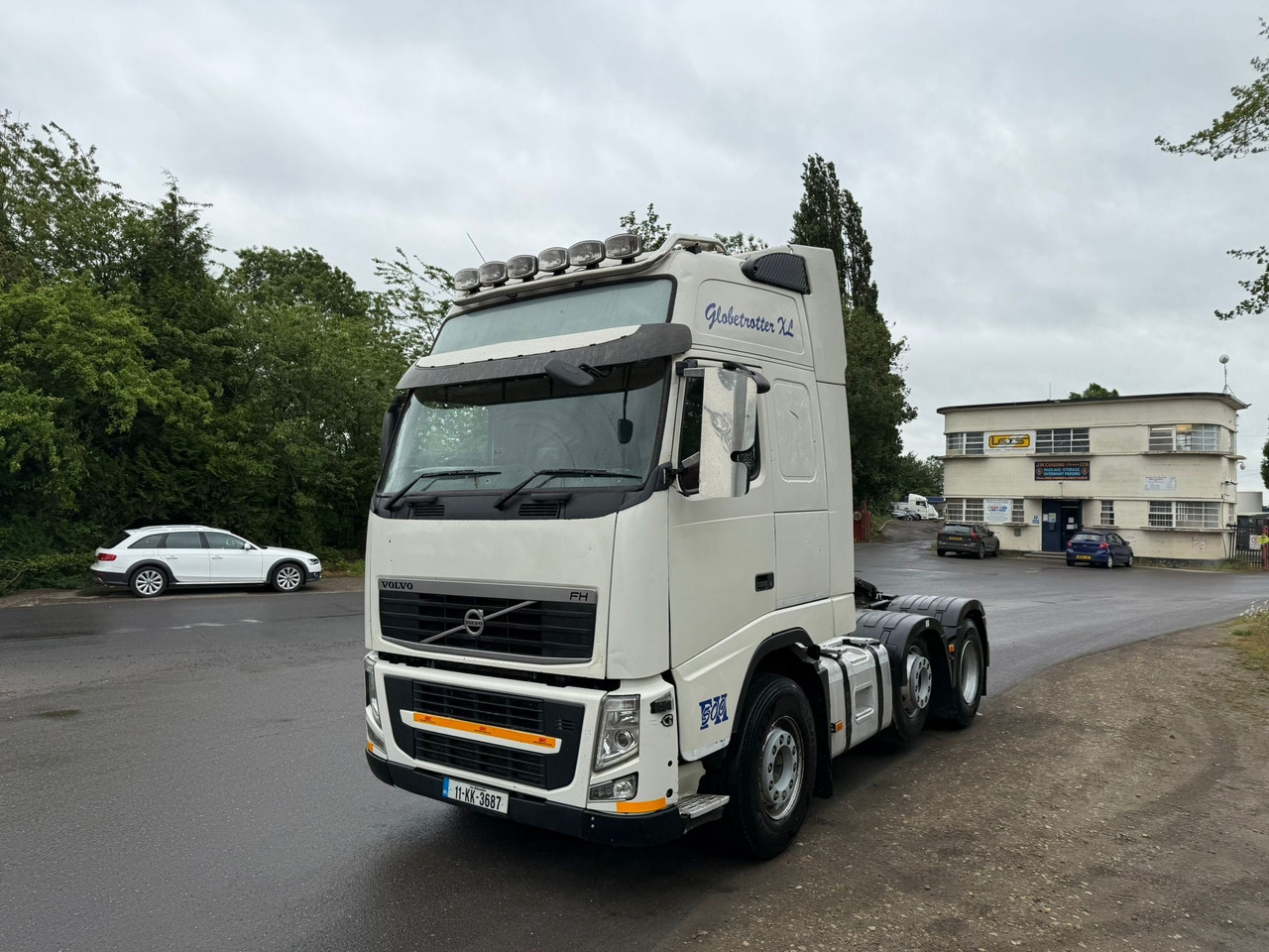 Tractor unit 2011 Volvo FH 500 Tractor Unit: picture 8