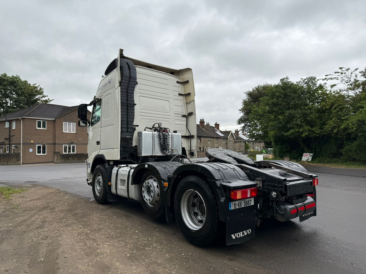 Tractor unit 2011 Volvo FH 500 Tractor Unit: picture 18