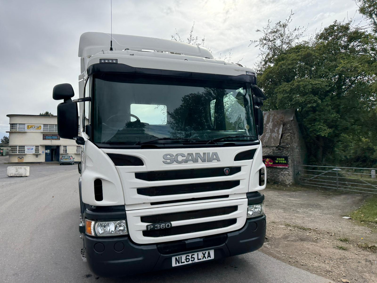 2016 Scania P360 Tractor Unit - Tractor unit: picture 3 2016 Scania P360 Tractor Unit - Tractor unit: picture 3