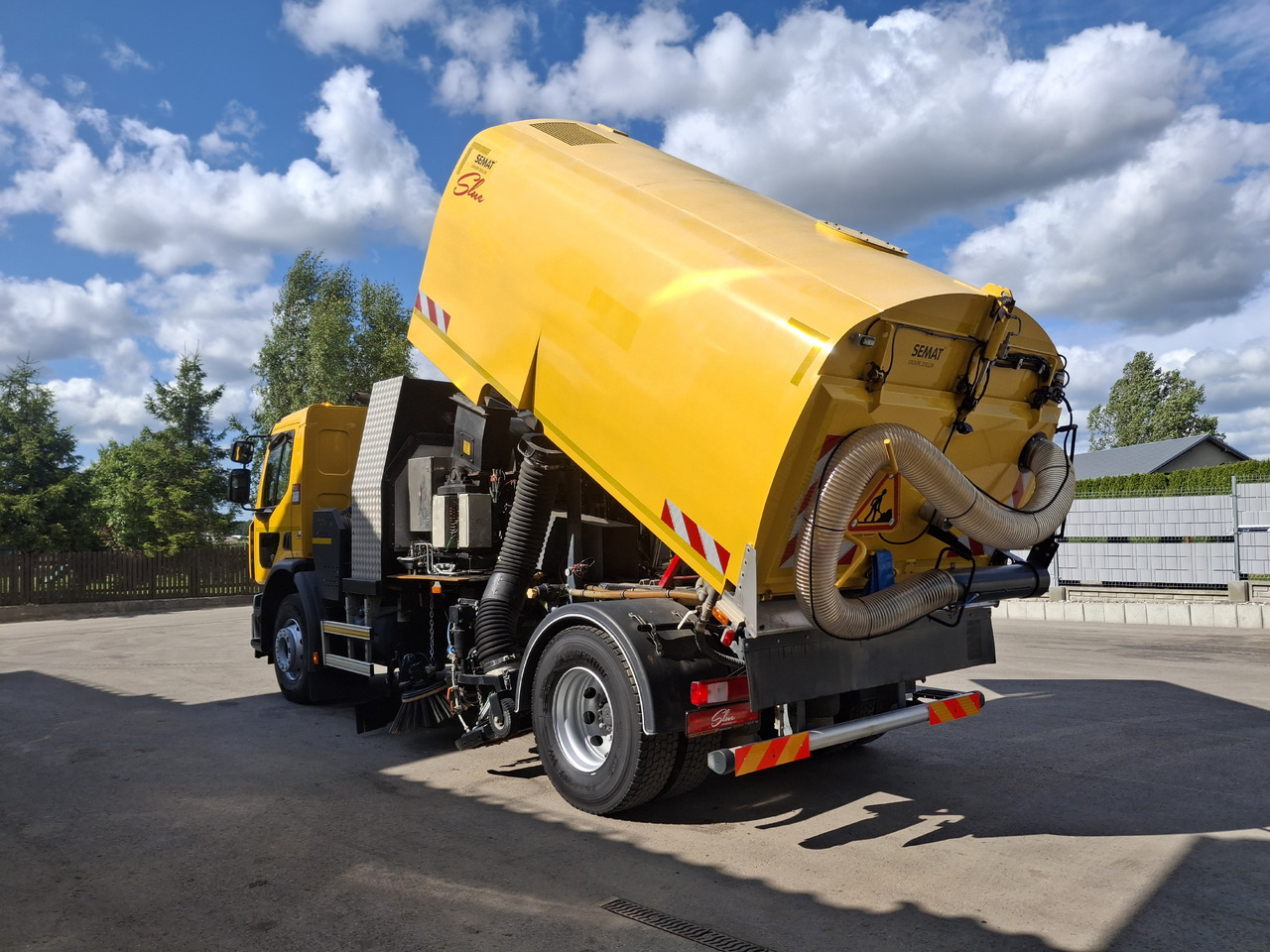 RENAULT C280 Kehrmaschine Zamiatarka SEMAT Zoeller FAUN Karcher L/R 2 Motoren 2018r 740 Mth Euro 6 leasing RENAULT C280 Kehrmaschine Zamiatarka SEMAT Zoeller FAUN Karcher L/R 2 Motoren 2018r 740 Mth Euro 6: picture 32 RENAULT C280 Kehrmaschine Zamiatarka SEMAT Zoeller FAUN Karcher L/R 2 Motoren 2018r 740 Mth Euro 6 leasing RENAULT C280 Kehrmaschine Zamiatarka SEMAT Zoeller FAUN Karcher L/R 2 Motoren 2018r 740 Mth Euro 6: picture 32