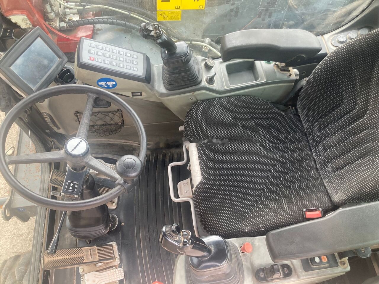 Wheel excavator Liebherr A 912 Compact Rotator R4: picture 15 Wheel excavator Liebherr A 912 Compact Rotator R4: picture 15