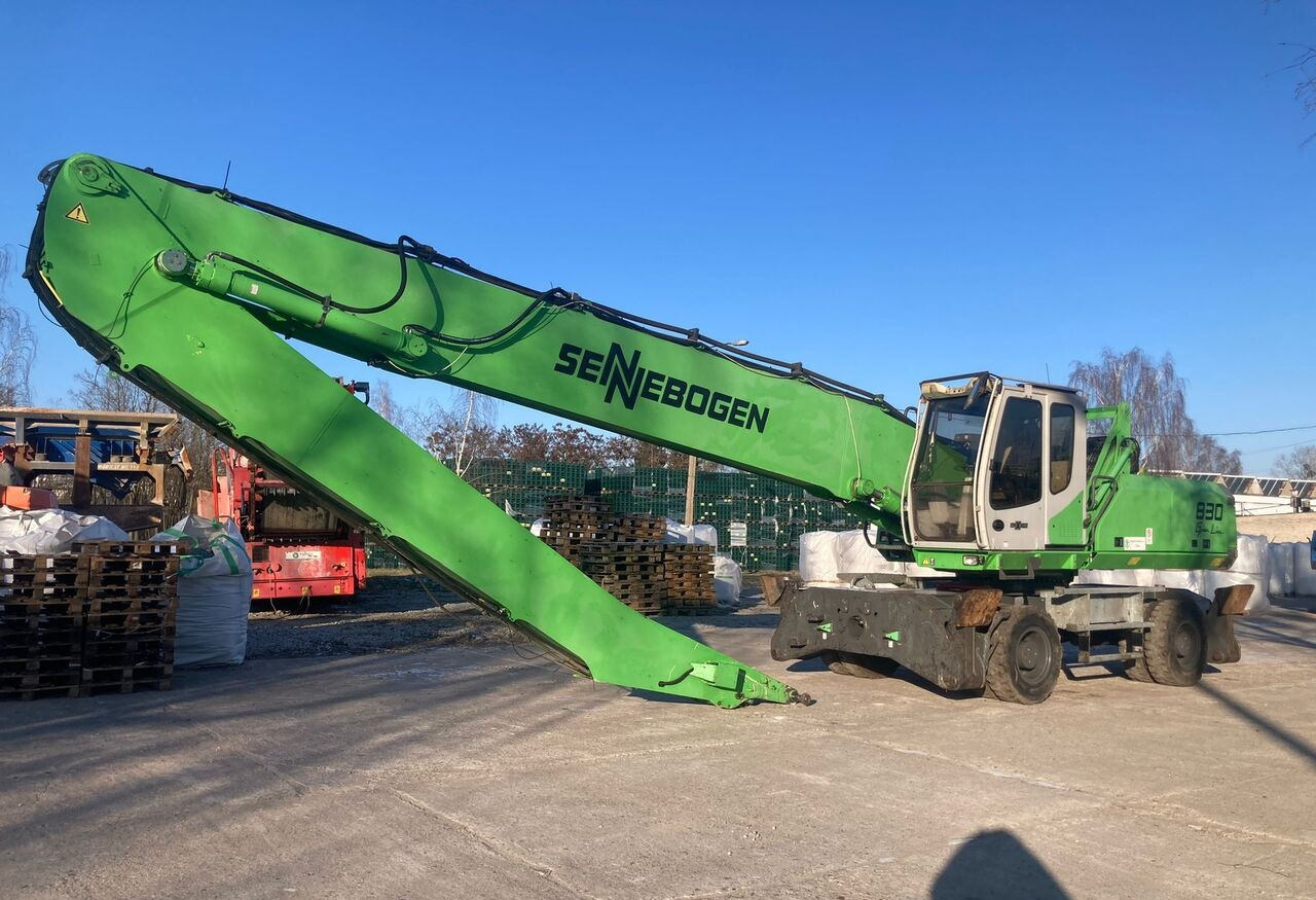 Sennebogen 830 - Waste/ Industry handler: picture 3 Sennebogen 830 - Waste/ Industry handler: picture 3