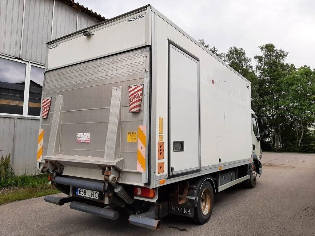 DAF FA 45.180 4X2 KITCHEN - Box truck: picture 3 DAF FA 45.180 4X2 KITCHEN - Box truck: picture 3
