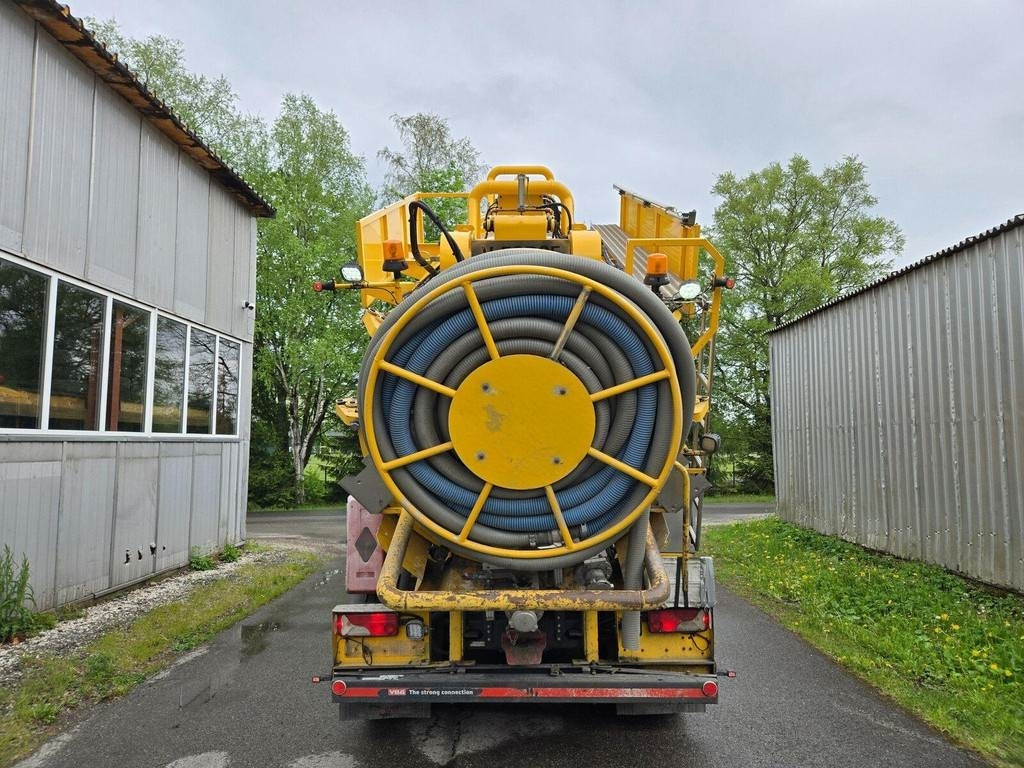 Scania R420 6X2 ADR AMPHITECH VORTEX 13m³ - Vacuum truck: picture 5 Scania R420 6X2 ADR AMPHITECH VORTEX 13m³ - Vacuum truck: picture 5