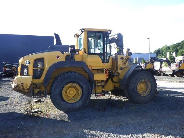 Volvo L 120 H - Wheel loader: picture 3 Volvo L 120 H - Wheel loader: picture 3