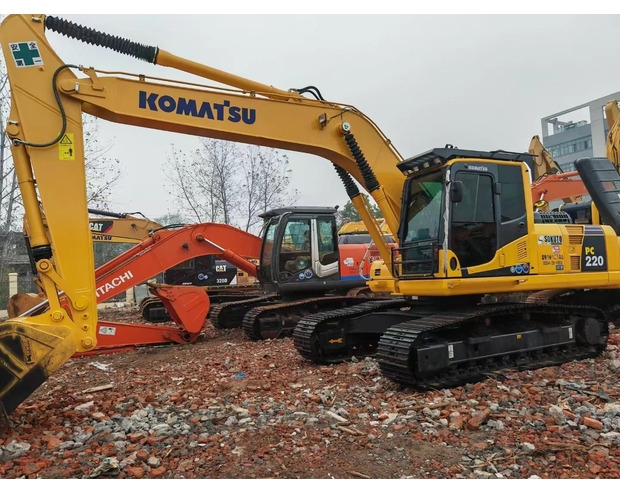 2021 Komatsu PC220-8 - Crawler excavator: picture 3 2021 Komatsu PC220-8 - Crawler excavator: picture 3