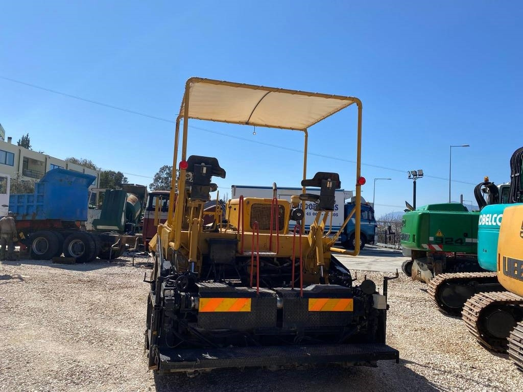Blaw-Knox DF 90D  - Asphalt paver: picture 5 Blaw-Knox DF 90D  - Asphalt paver: picture 5