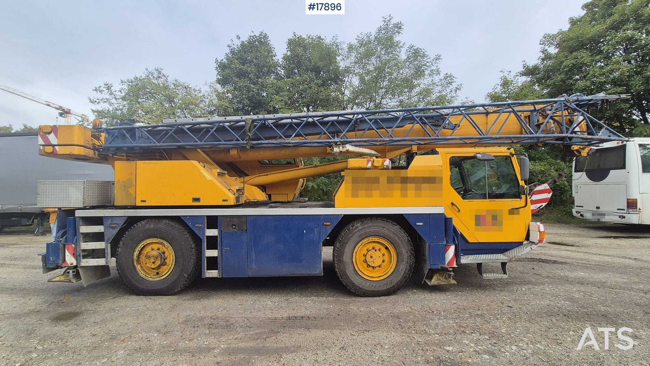 1998 Liebherr LTM 1030/2 - Mobile crane: picture 5 1998 Liebherr LTM 1030/2 - Mobile crane: picture 5