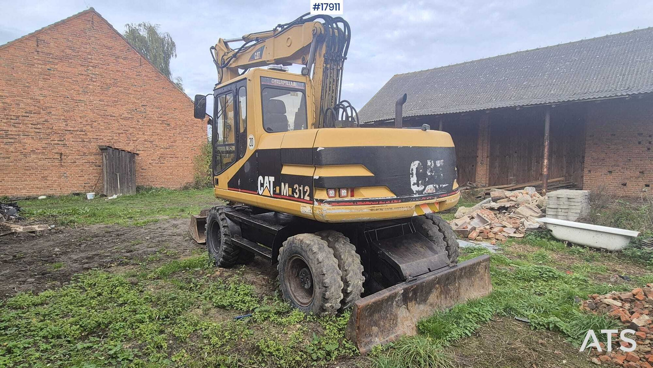 2000 CAT M312 - Wheel excavator: picture 4 2000 CAT M312 - Wheel excavator: picture 4