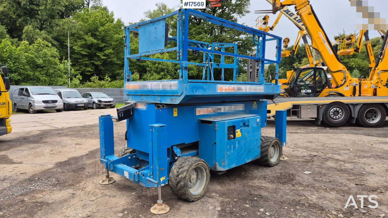 2014 Genie 4069 RT/ Podest spalinowy - Aerial platform: picture 3 2014 Genie 4069 RT/ Podest spalinowy - Aerial platform: picture 3