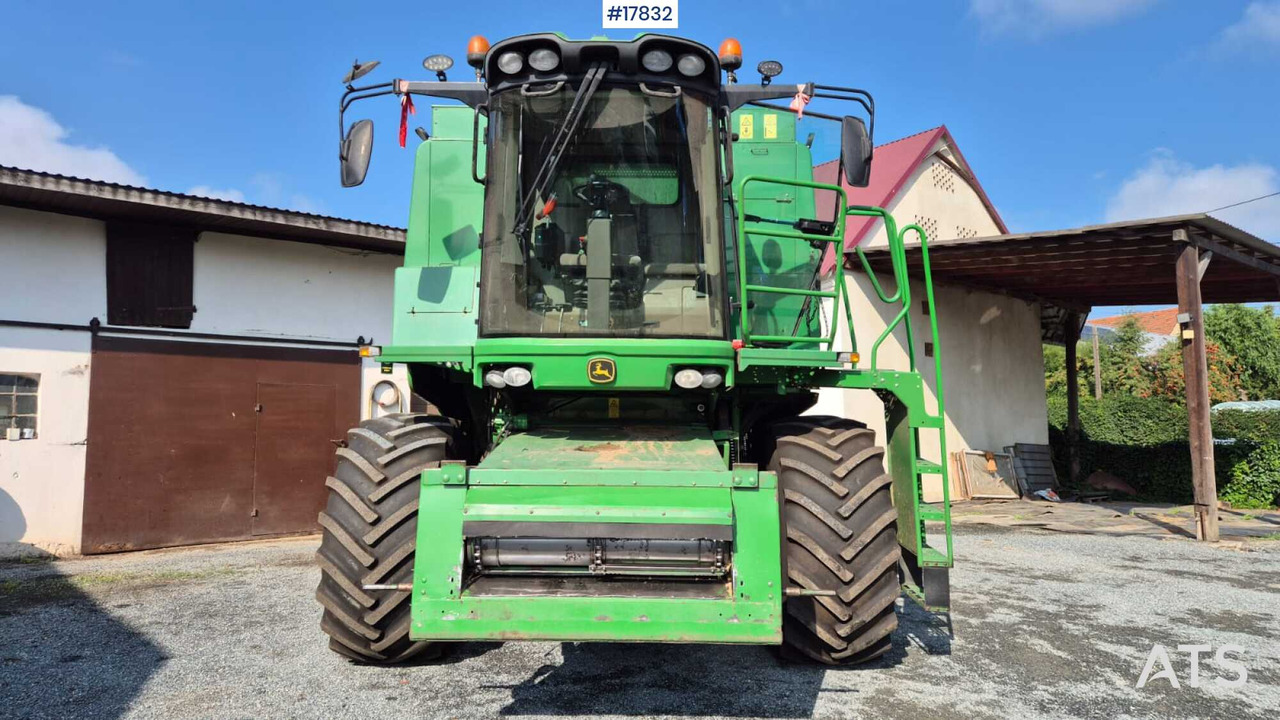 Combine harvester JOHN DEERE 1470 (2010) - Combine harvester: picture 3 Combine harvester JOHN DEERE 1470 (2010) - Combine harvester: picture 3