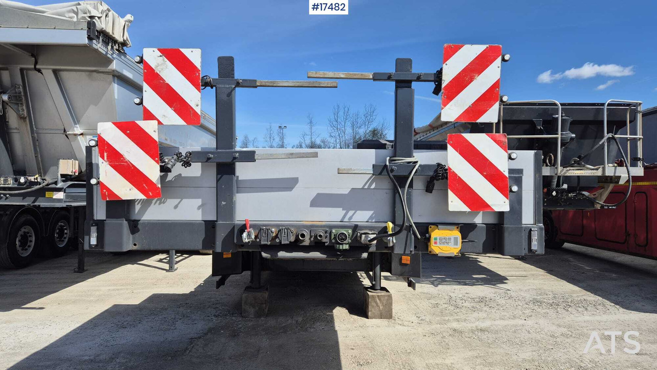 DOLL VARIO low-bed semi-trailer (2008) - Low loader semi-trailer: picture 2 DOLL VARIO low-bed semi-trailer (2008) - Low loader semi-trailer: picture 2