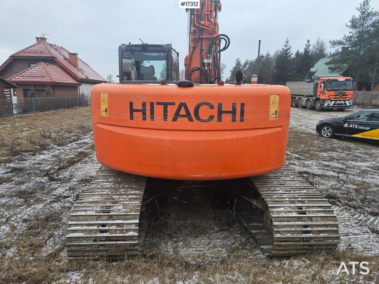 HITACHI ZX225 USRLC Crawler Excavator LONG 16m (2012) leasing HITACHI ZX225 USRLC Crawler Excavator LONG 16m (2012): picture 12