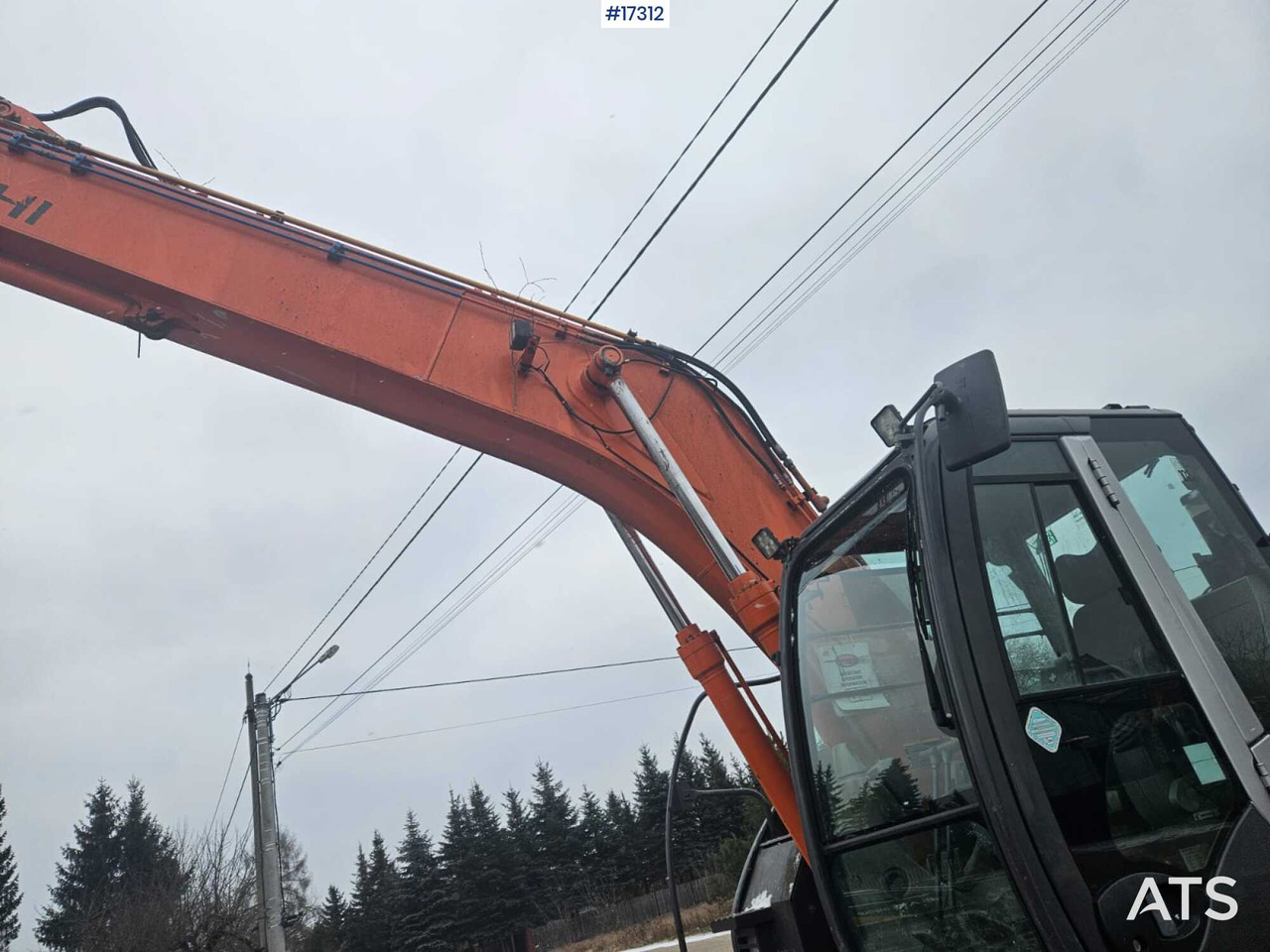 HITACHI ZX225 USRLC Crawler Excavator LONG 16m (2012) leasing HITACHI ZX225 USRLC Crawler Excavator LONG 16m (2012): picture 16