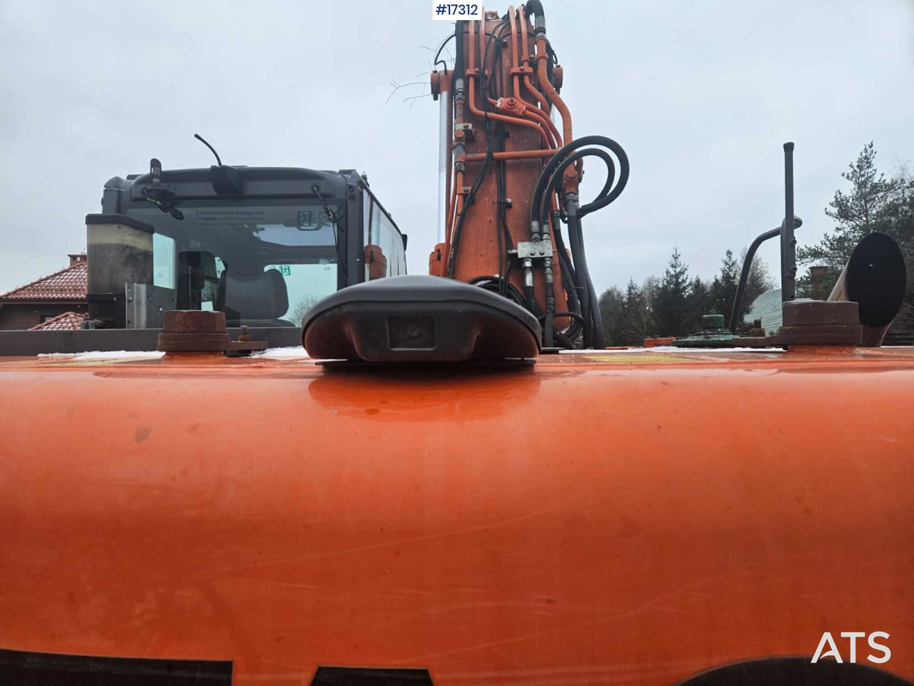 HITACHI ZX225 USRLC Crawler Excavator LONG 16m (2012) leasing HITACHI ZX225 USRLC Crawler Excavator LONG 16m (2012): picture 14