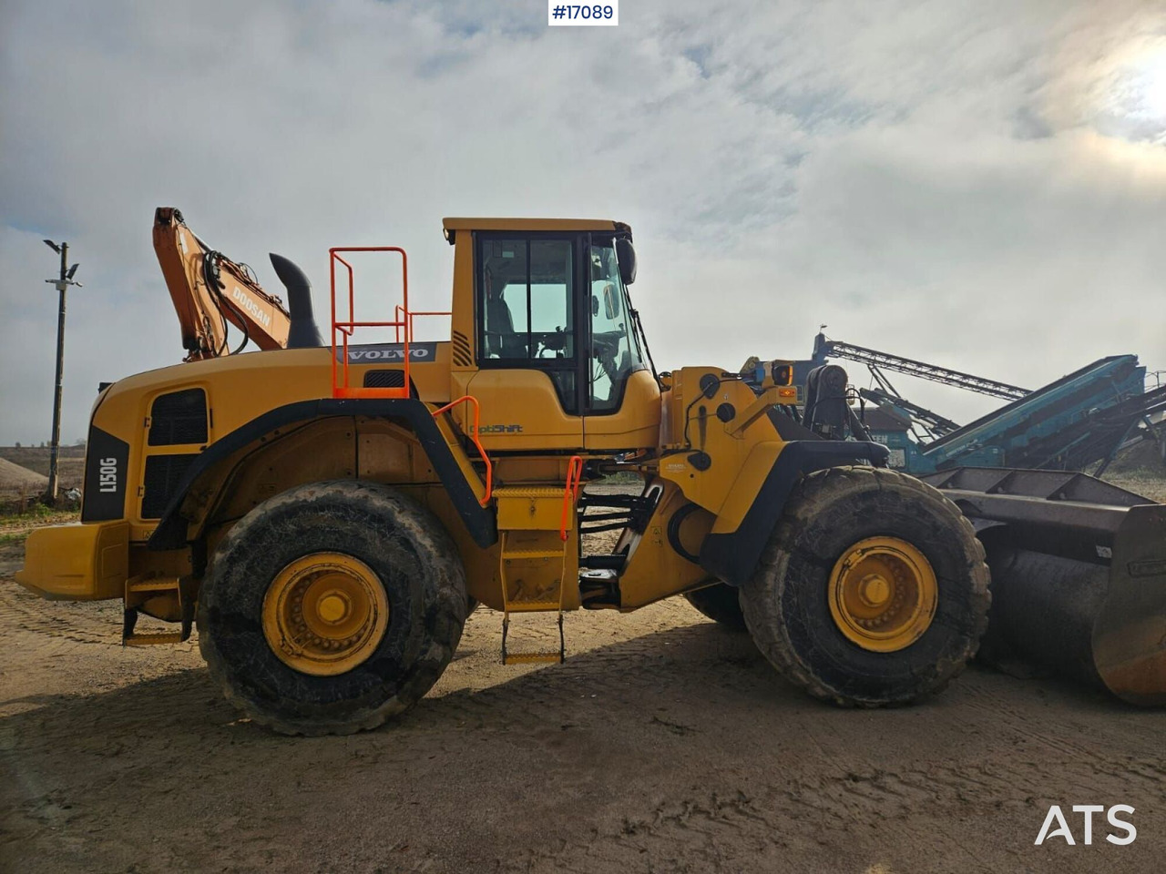 Ładowarka kołowa VOLVO L150G (2012) - Wheel loader: picture 5 Ładowarka kołowa VOLVO L150G (2012) - Wheel loader: picture 5