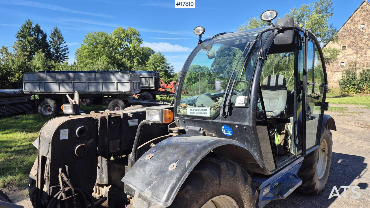 New Telescopic handler Ładowarka teleskopowa New Holland LM 5060 (2003): picture 9