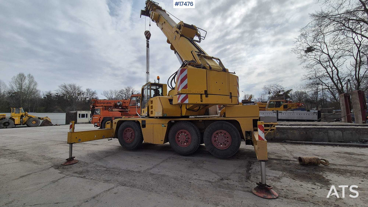 Mobile crane TEREX-DEMAG AC 40 CITY (1999) - Mobile crane: picture 2 Mobile crane TEREX-DEMAG AC 40 CITY (1999) - Mobile crane: picture 2