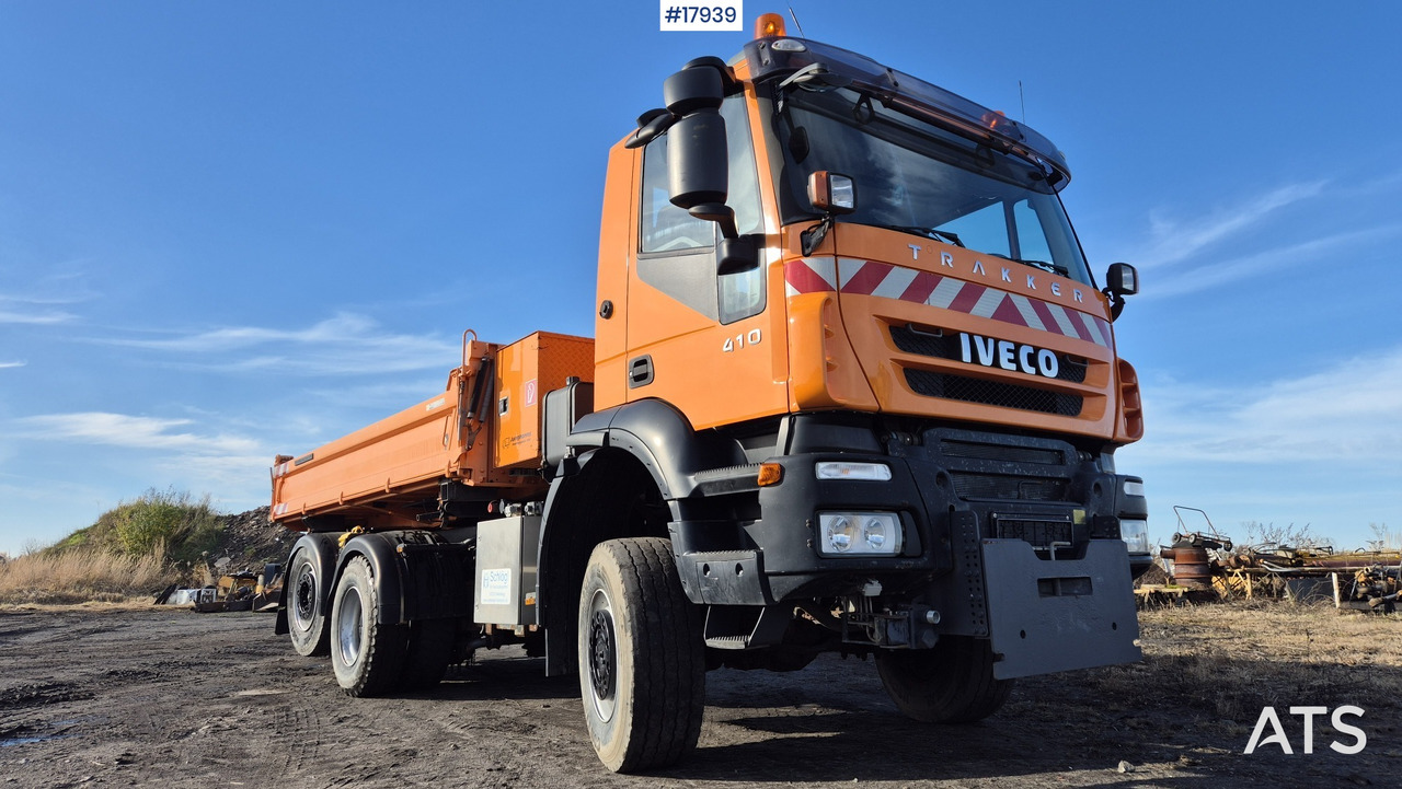 Tipper/sand spreader IVECO TRAKKER 410 6x4 (2008) - Other machinery: picture 2 Tipper/sand spreader IVECO TRAKKER 410 6x4 (2008) - Other machinery: picture 2