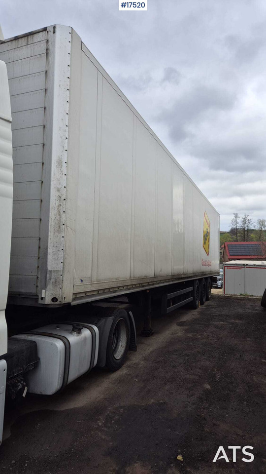 Semi-trailer truck, isothermal SCHMITZ CARGOBULL AG / SKO 24 (2008) - Curtainsider semi-trailer: picture 2 Semi-trailer truck, isothermal SCHMITZ CARGOBULL AG / SKO 24 (2008) - Curtainsider semi-trailer: picture 2