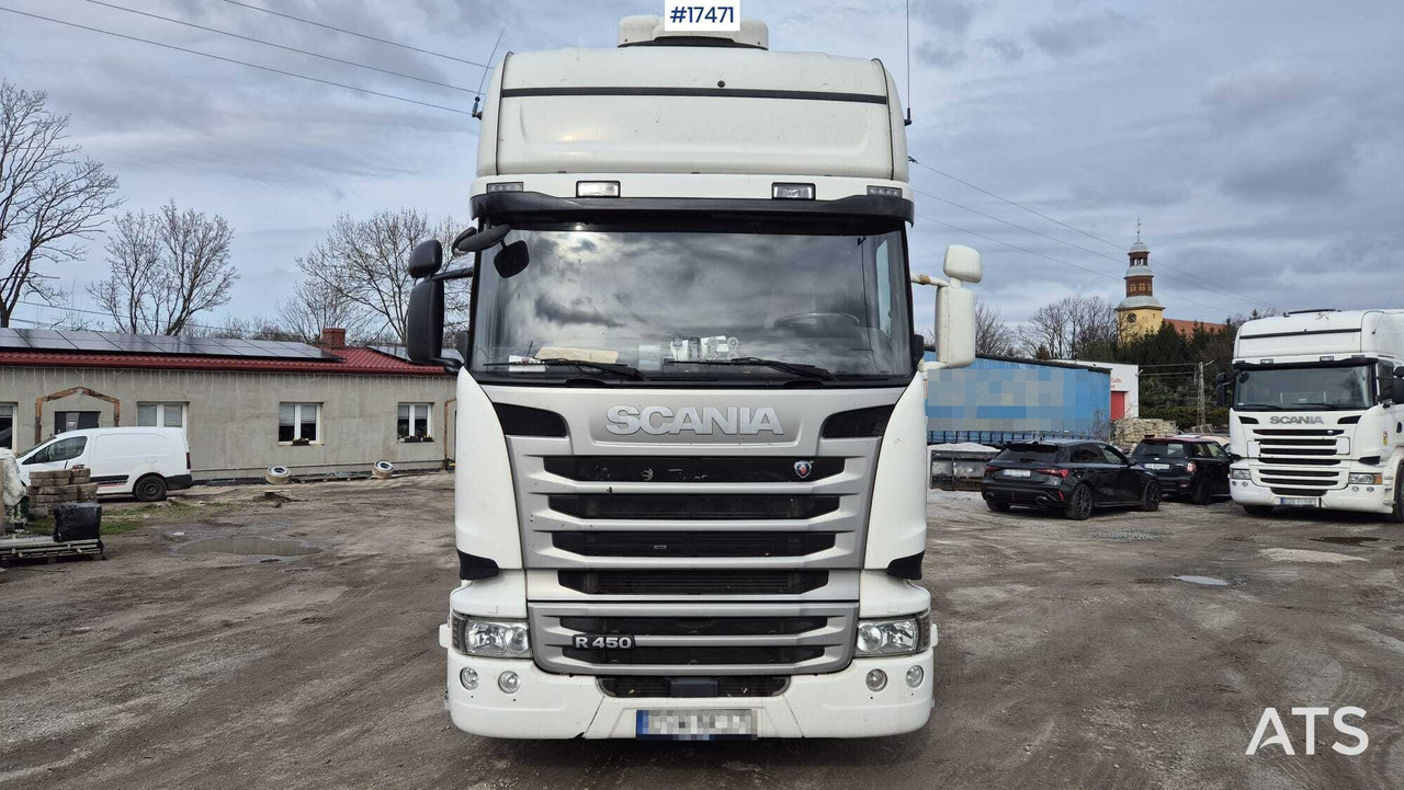 Truck tractor SCANIA R450 CROWN EDITION (2017) - Tractor unit: picture 2 Truck tractor SCANIA R450 CROWN EDITION (2017) - Tractor unit: picture 2