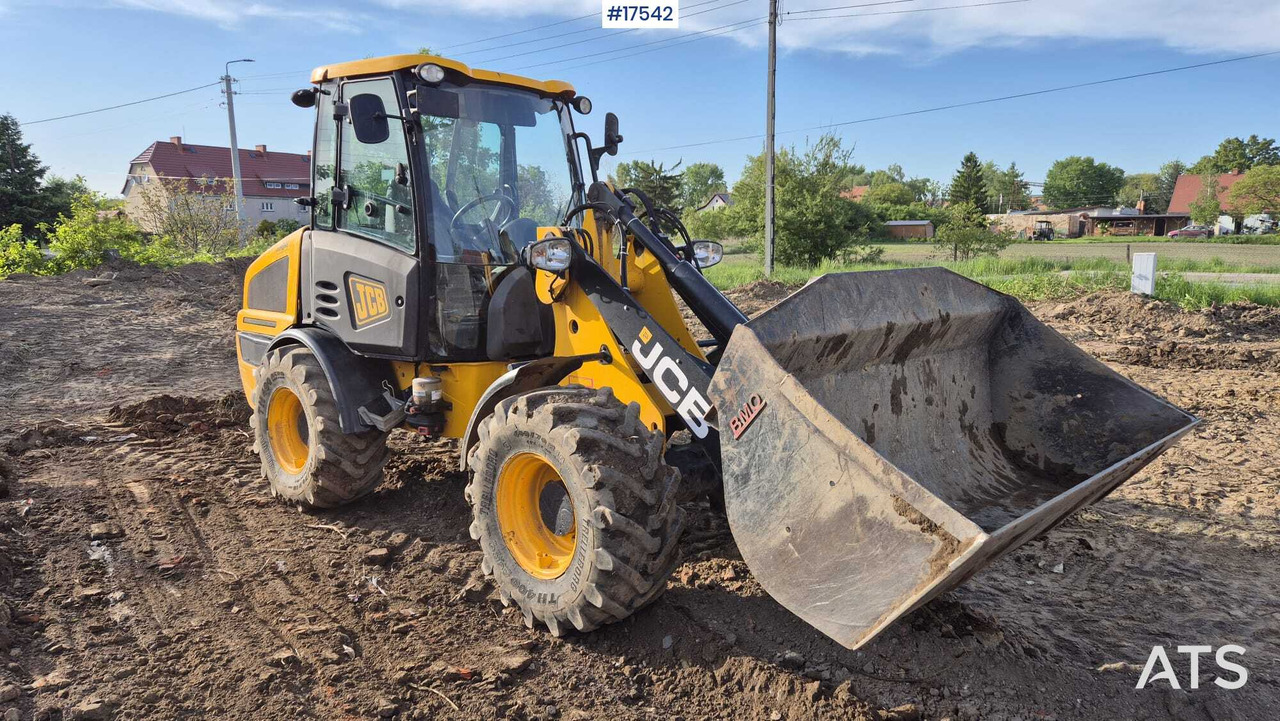 Wheel loader JCB 407 T4 (2018) - Wheel loader: picture 1 Wheel loader JCB 407 T4 (2018) - Wheel loader: picture 1