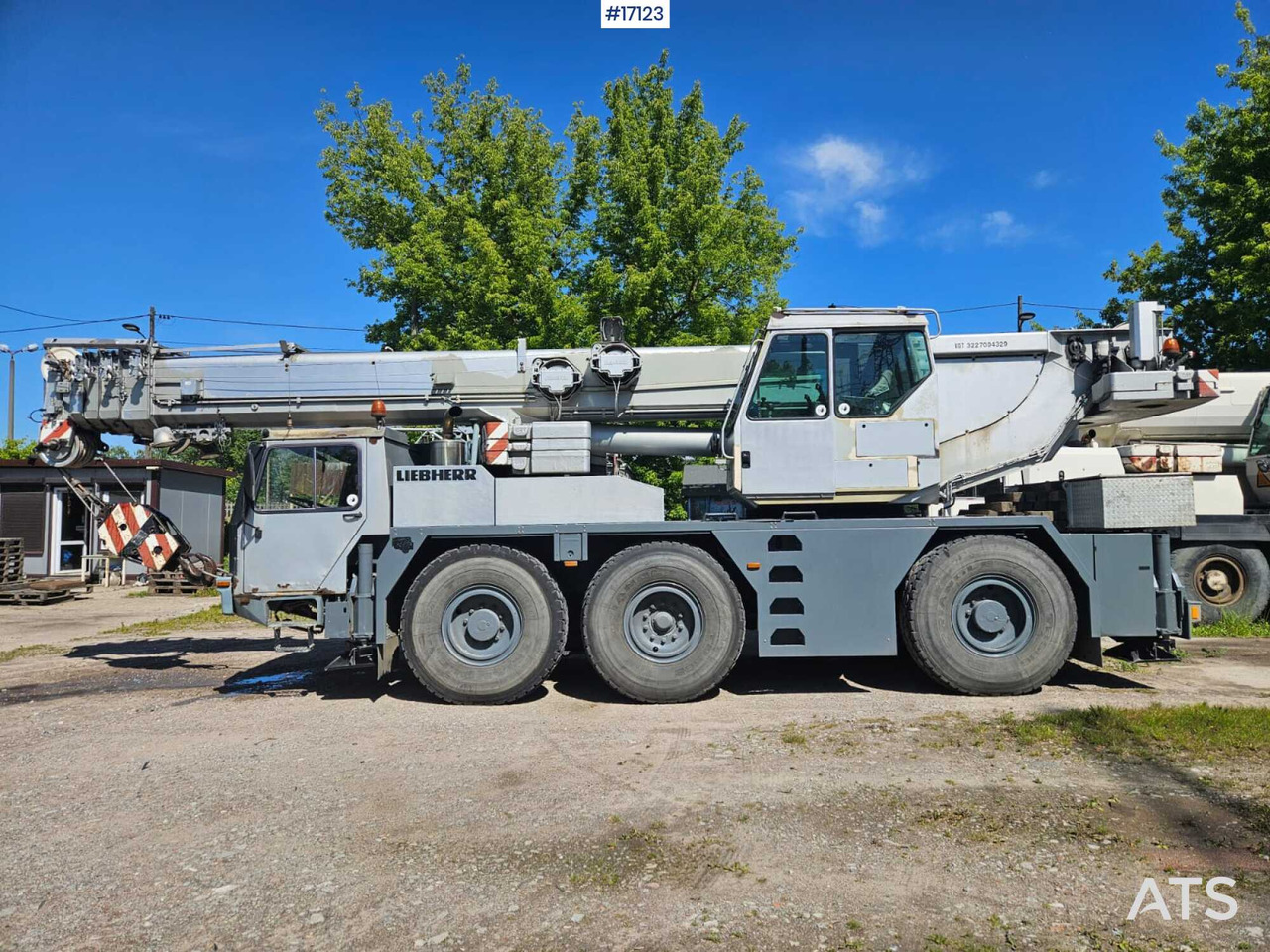 Żuraw samochodowy Liebherr 1050-1 (1995) - Crane truck: picture 5 Żuraw samochodowy Liebherr 1050-1 (1995) - Crane truck: picture 5