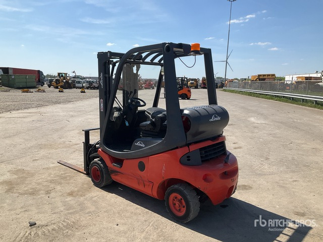 2001 Linde H20T-03 2000 kg Forklift - Forklift: picture 2 2001 Linde H20T-03 2000 kg Forklift - Forklift: picture 2
