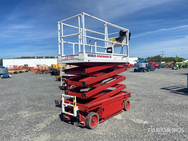 2002 JLG 2646-E3 Electric Scissor Lift - Scissor lift: picture 3 2002 JLG 2646-E3 Electric Scissor Lift - Scissor lift: picture 3