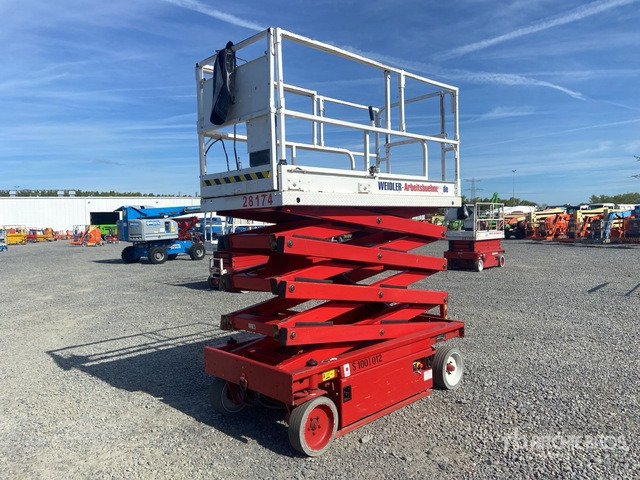 2003 JLG 2646-E3 Electric Scissor Lift - Scissor lift: picture 3 2003 JLG 2646-E3 Electric Scissor Lift - Scissor lift: picture 3