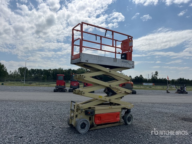 2007 JLG 2030ES Electric Scissor Lift - Scissor lift: picture 3 2007 JLG 2030ES Electric Scissor Lift - Scissor lift: picture 3