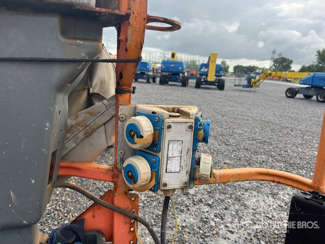 2008 JLG 450AJ 4WD Diesel Articulating Boom Lift - Articulated boom: picture 5 2008 JLG 450AJ 4WD Diesel Articulating Boom Lift - Articulated boom: picture 5
